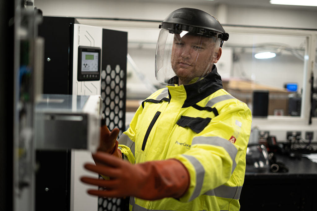 Power Control's Services & Expertise