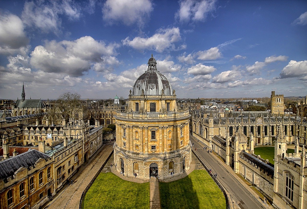 Oxford University Image Min